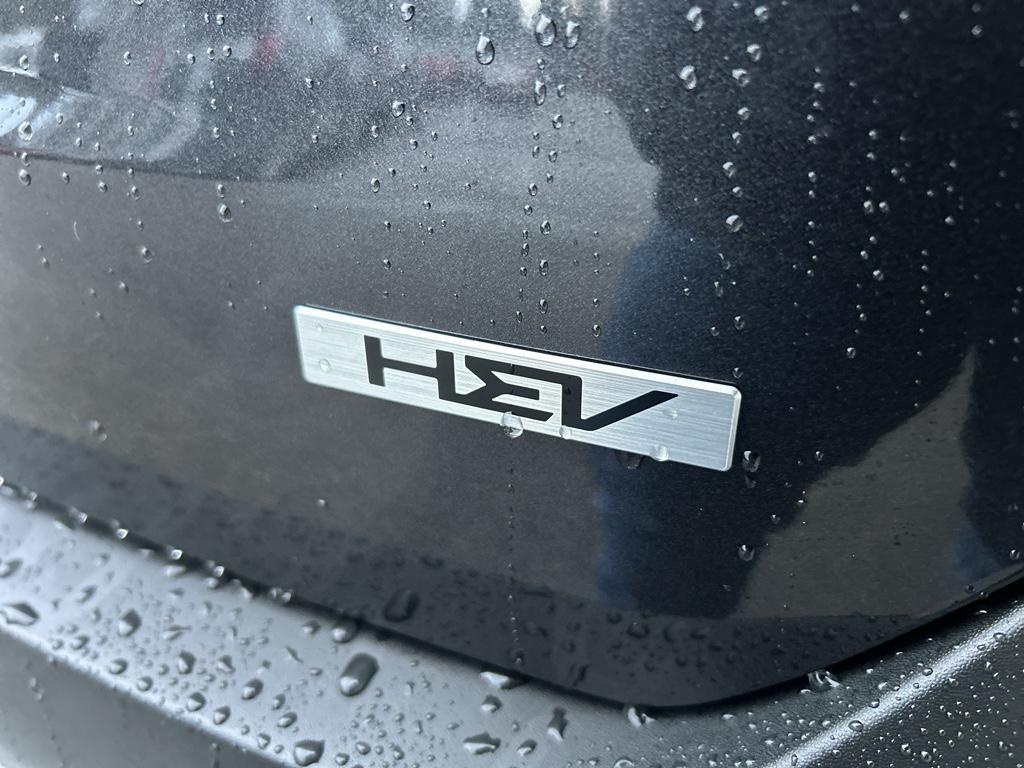 new 2026 Kia Carnival Hybrid car, priced at $53,900