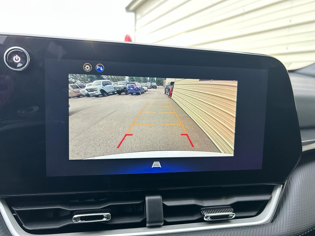 used 2025 Chevrolet Equinox car, priced at $29,000