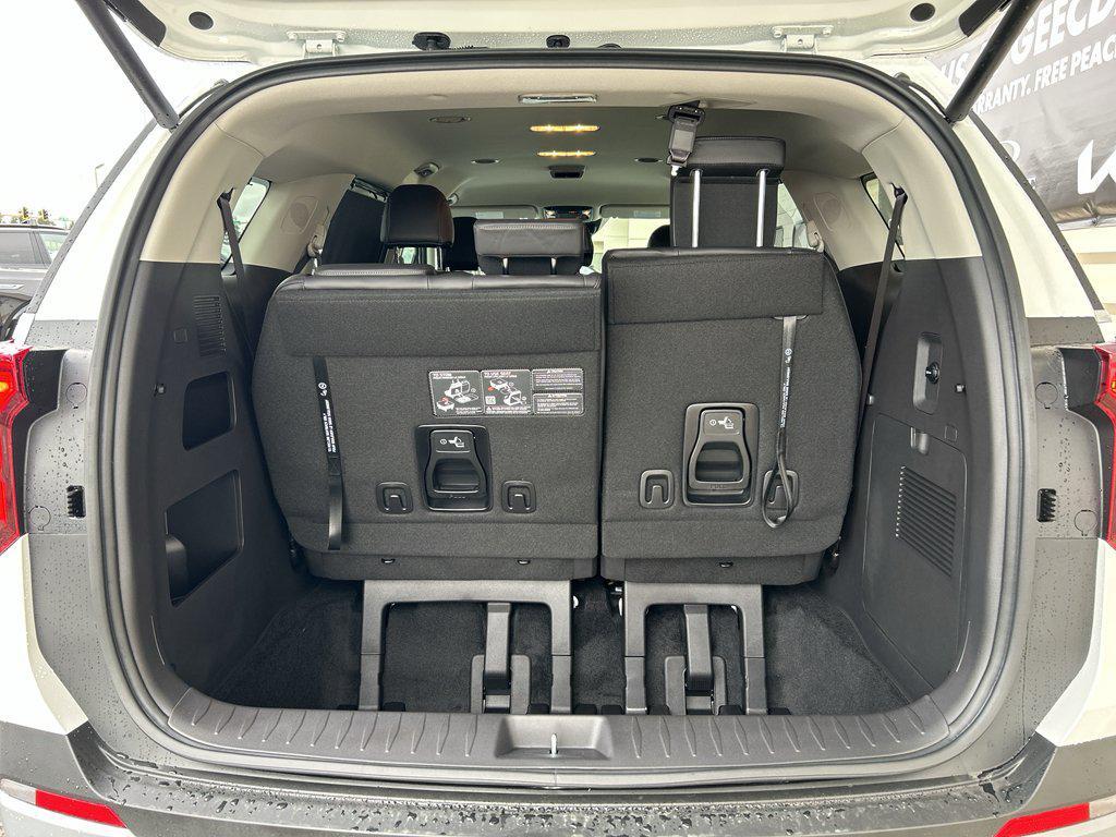 new 2026 Kia Carnival Hybrid car, priced at $45,695