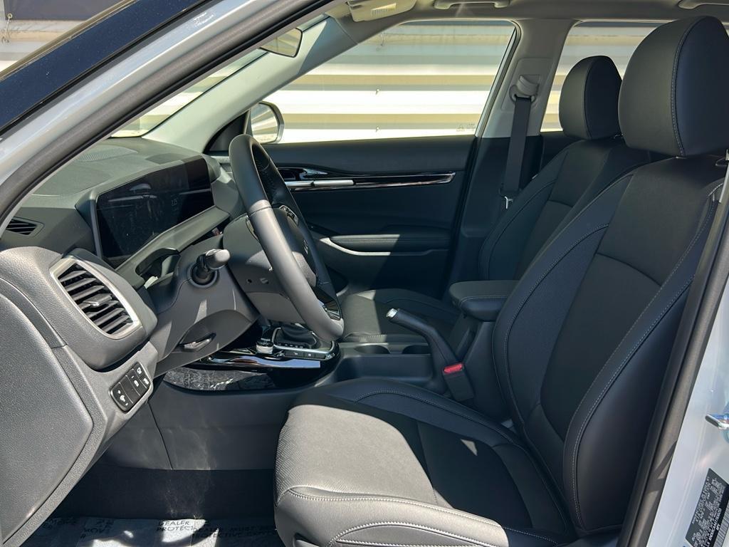 new 2026 Kia Seltos car, priced at $30,000