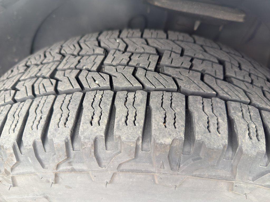 used 2013 Chevrolet Equinox car, priced at $8,000