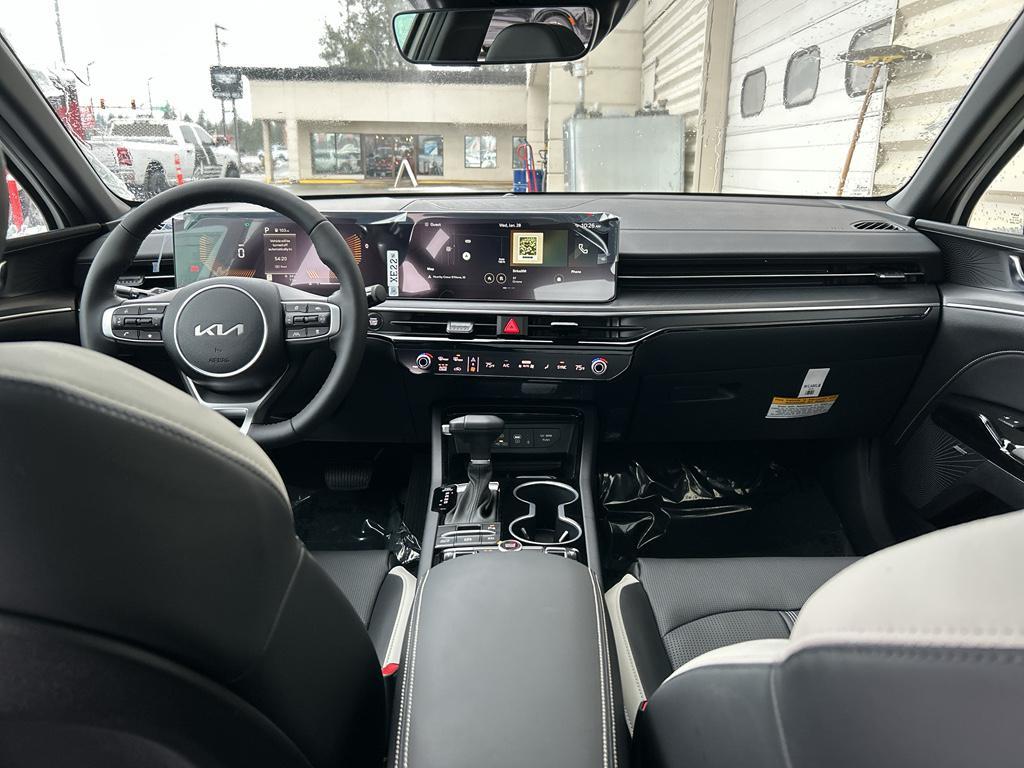 new 2026 Kia K5 car, priced at $33,430
