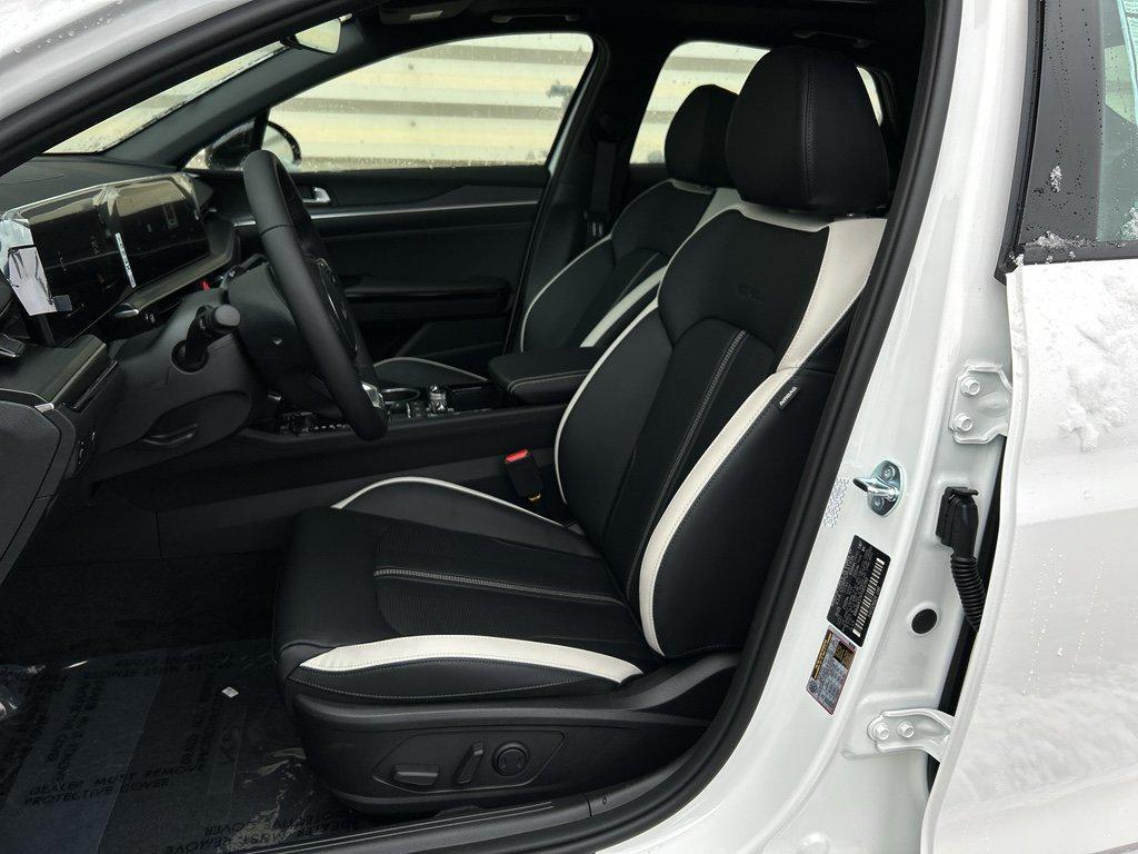 new 2026 Kia K5 car, priced at $33,430