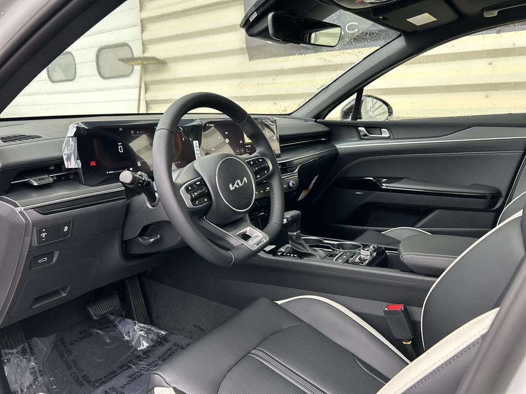 new 2026 Kia K5 car, priced at $33,430