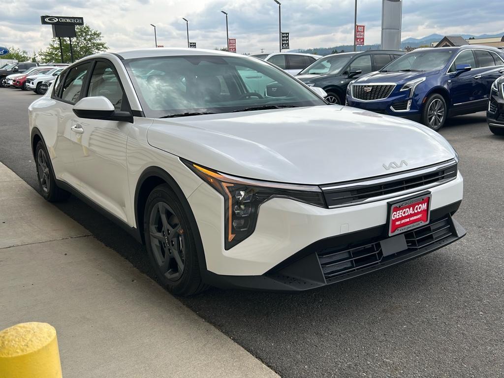 new 2025 Kia K4 car, priced at $23,560