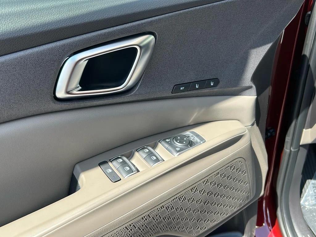 new 2026 Kia Carnival Hybrid car, priced at $48,965