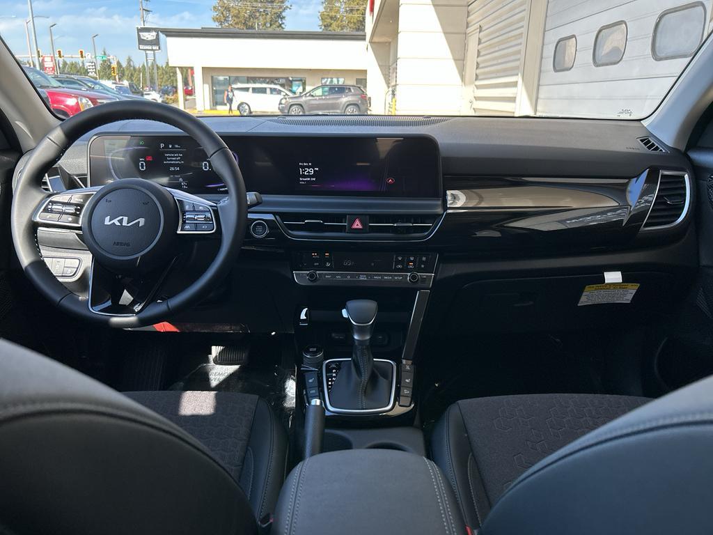 new 2026 Kia Seltos car, priced at $28,190