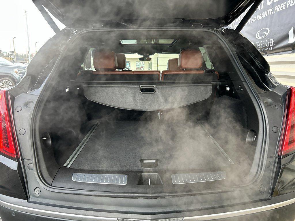 used 2022 Cadillac XT5 car, priced at $29,800