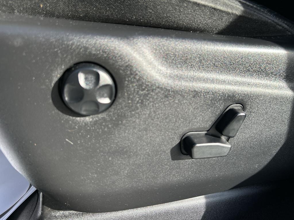 used 2018 Jeep Grand Cherokee car, priced at $16,999