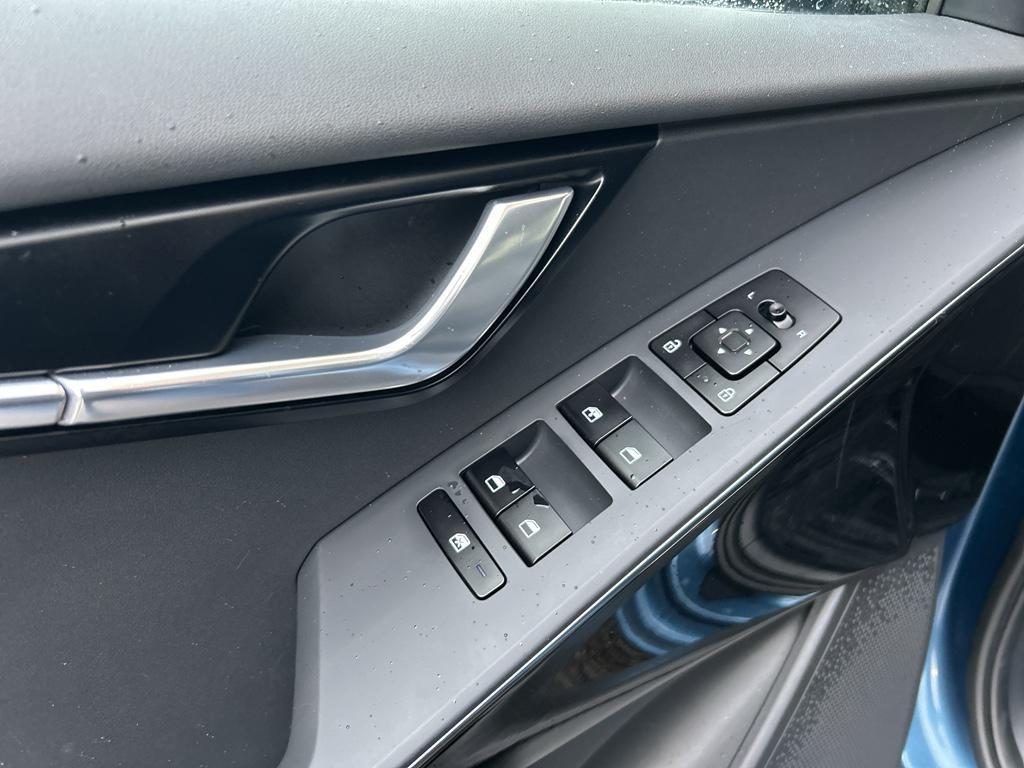 used 2024 Kia Niro EV car, priced at $23,000