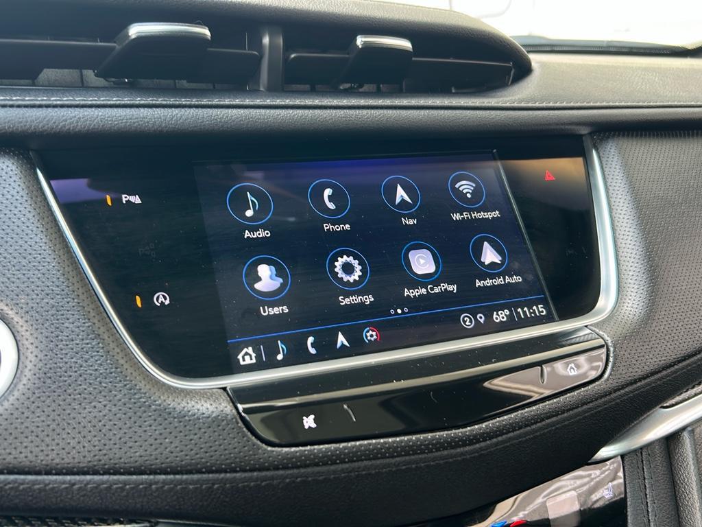 used 2023 Cadillac XT5 car, priced at $36,500