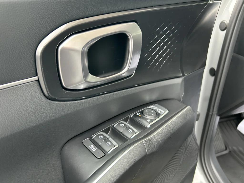 new 2026 Kia Sorento car, priced at $39,420
