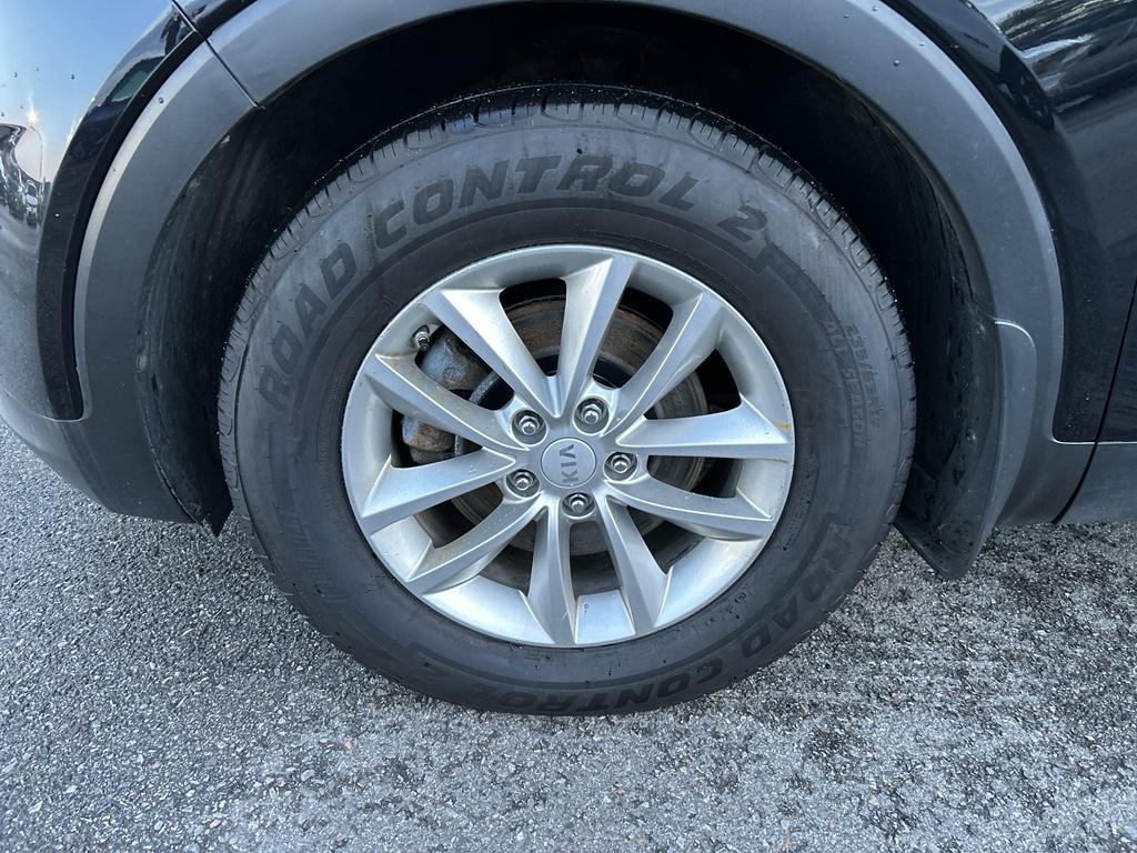 used 2016 Kia Sorento car, priced at $10,500