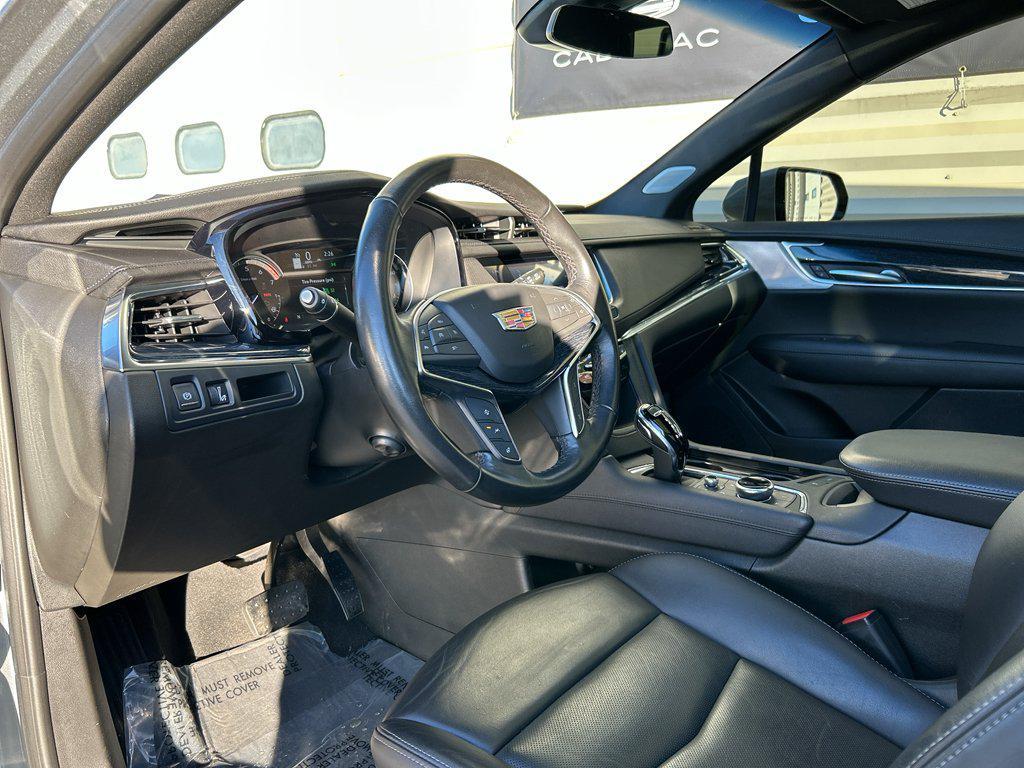 used 2023 Cadillac XT5 car, priced at $33,000
