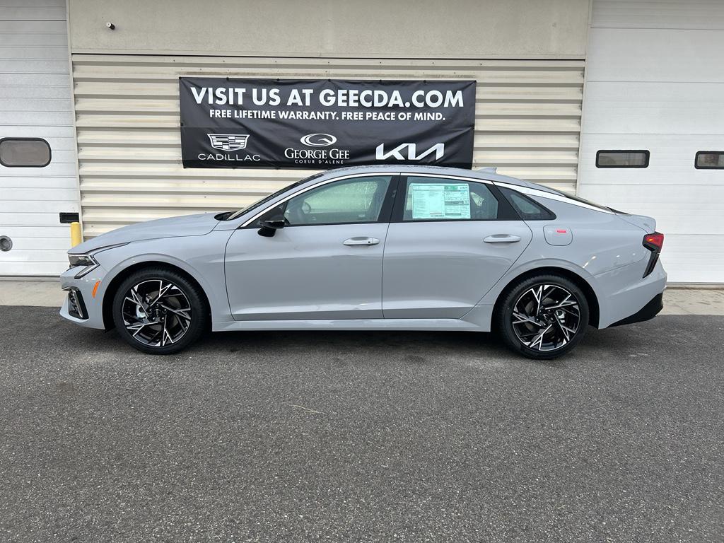 new 2026 Kia K5 car, priced at $31,230