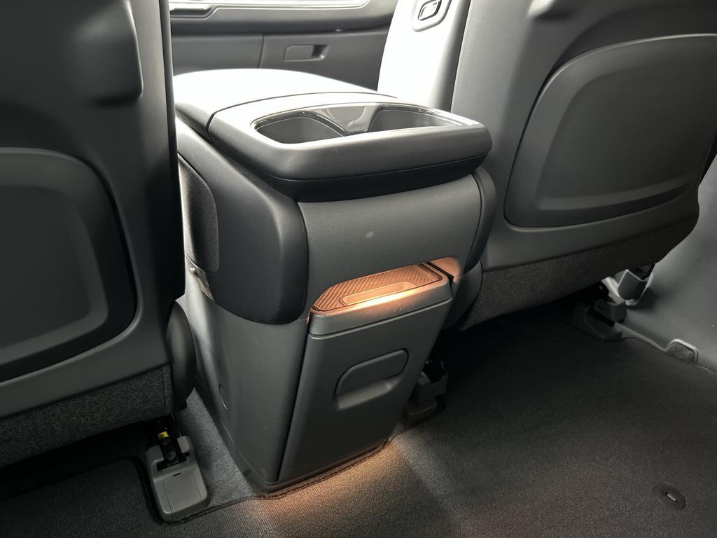 used 2024 Kia EV9 car, priced at $41,500