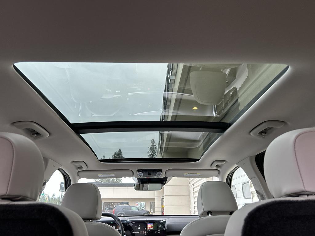 new 2026 Kia Sorento Plug-In Hybrid car, priced at $49,045