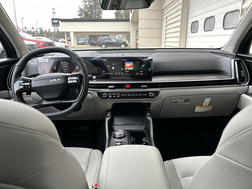 new 2026 Kia Sorento Plug-In Hybrid car, priced at $49,045