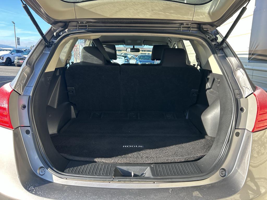 used 2015 Nissan Rogue Select car, priced at $10,600