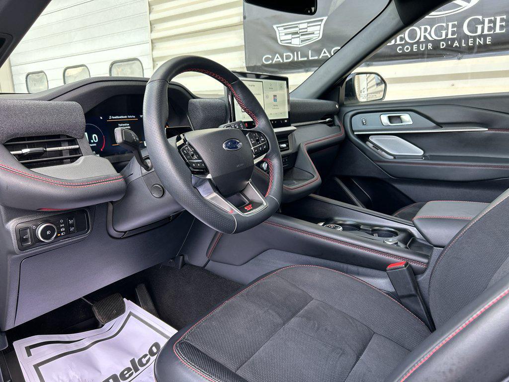 used 2025 Ford Explorer car, priced at $49,500