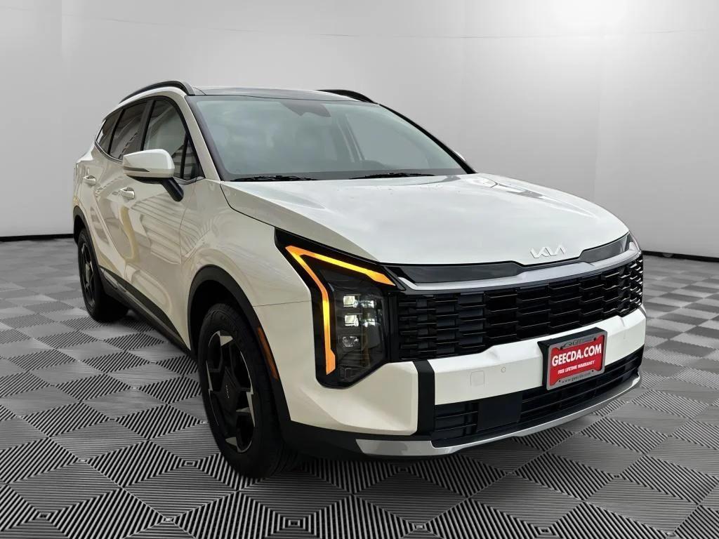 new 2026 Kia Sportage Hybrid car, priced at $36,105