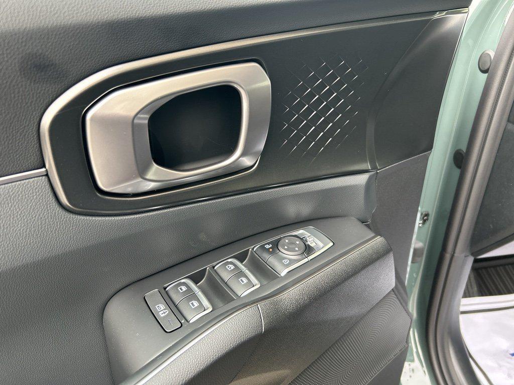 new 2026 Kia Sorento Hybrid car, priced at $40,400