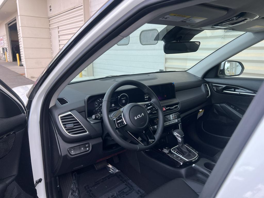 new 2026 Kia Seltos car, priced at $30,690