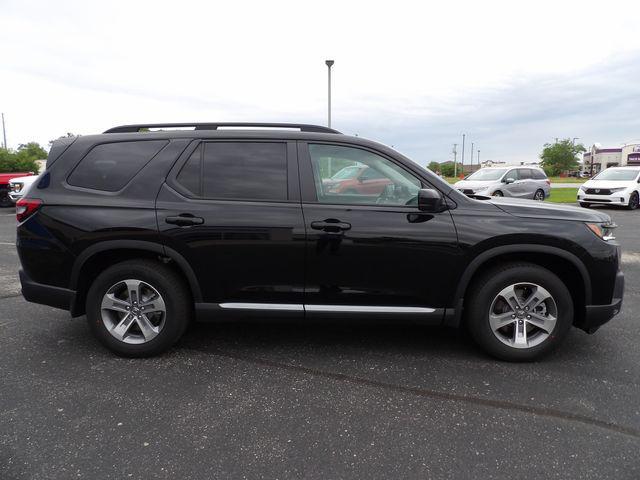 new 2026 Honda Pilot car, priced at $46,241