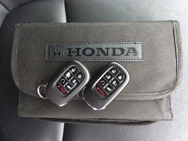 used 2025 Honda Odyssey car, priced at $38,396