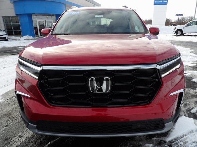 used 2023 Honda Pilot car, priced at $40,595