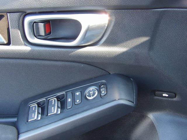 used 2025 Honda Civic Hybrid car, priced at $27,672