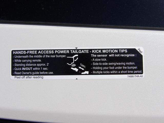 new 2025 Honda Pilot car