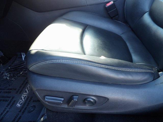 used 2021 Toyota RAV4 car, priced at $27,552