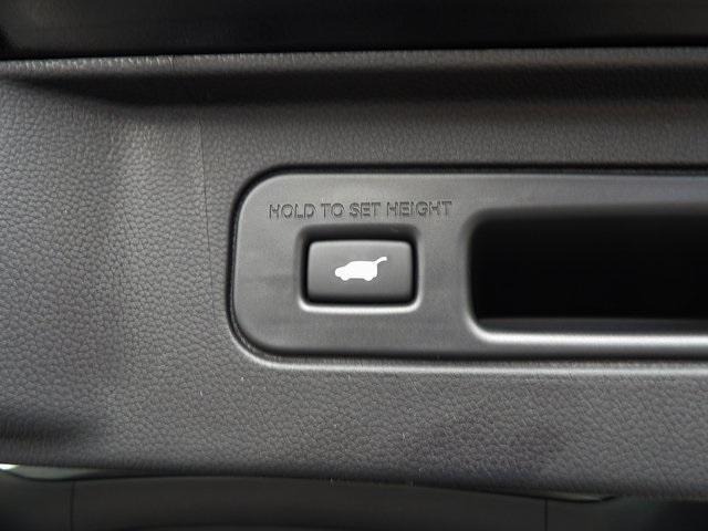 new 2025 Honda Pilot car, priced at $50,895