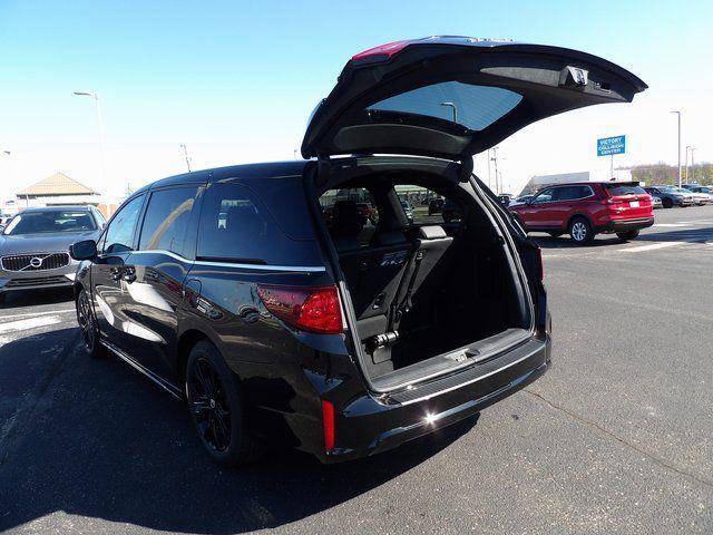 used 2025 Honda Odyssey car, priced at $38,856