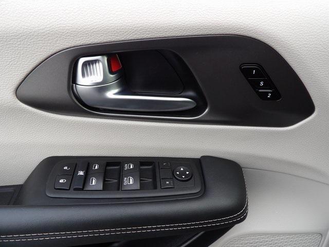 used 2024 Chrysler Pacifica car, priced at $28,910