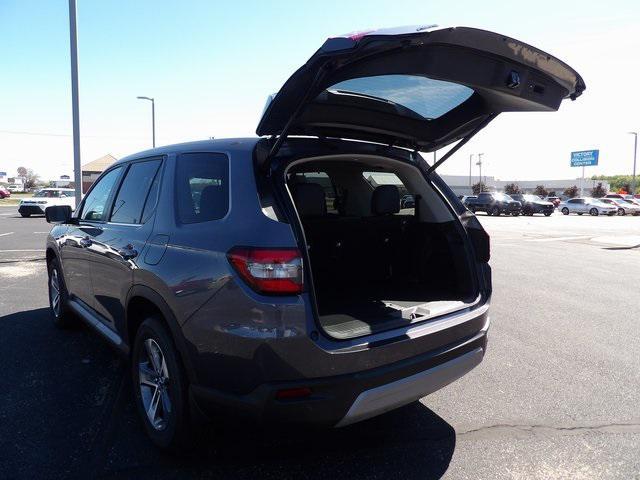 new 2025 Honda Pilot car, priced at $47,825