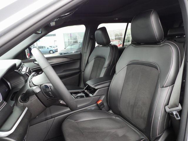 used 2023 Jeep Grand Cherokee car, priced at $27,975