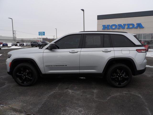 used 2023 Jeep Grand Cherokee car, priced at $27,975