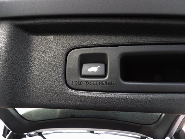 new 2026 Honda CR-V Hybrid car, priced at $41,675