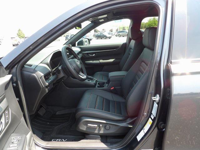 new 2026 Honda CR-V Hybrid car, priced at $41,675