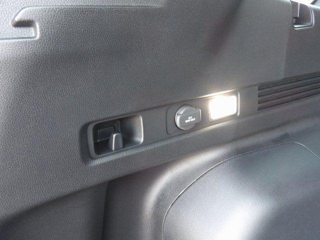 new 2026 Honda CR-V Hybrid car, priced at $41,675