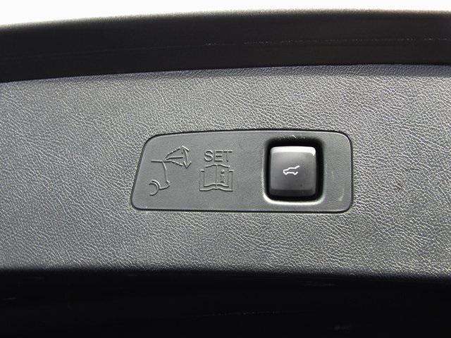 used 2022 Lincoln Corsair car, priced at $26,272