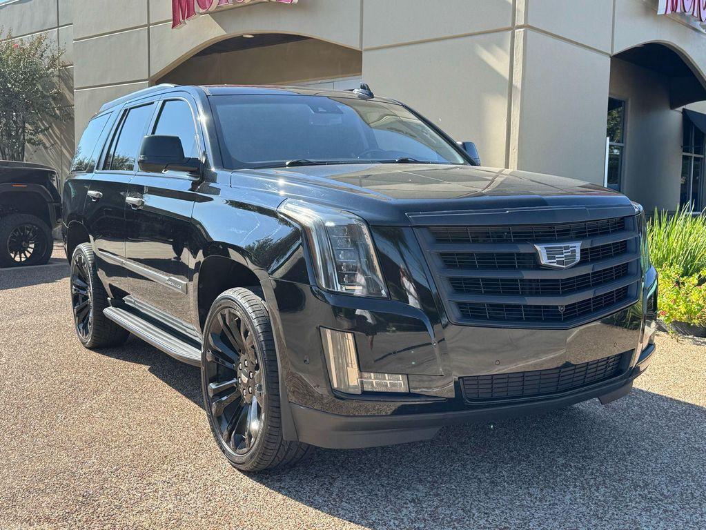 used 2018 Cadillac Escalade car, priced at $26,900