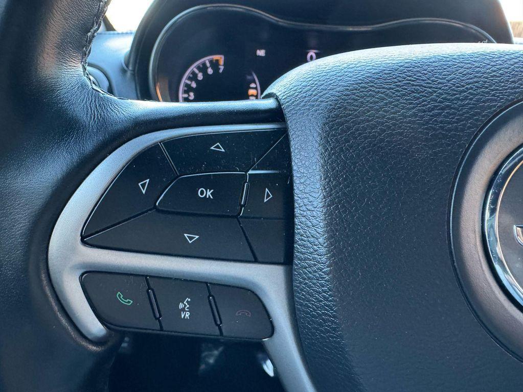 used 2019 Jeep Grand Cherokee car, priced at $22,900