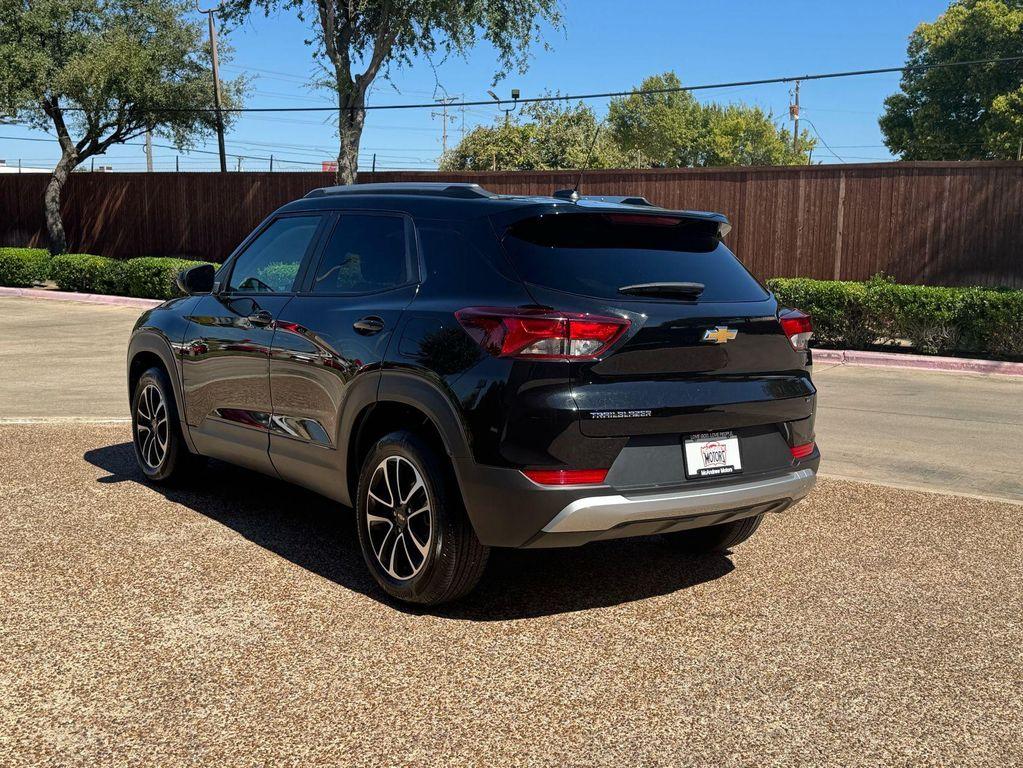 used 2024 Chevrolet TrailBlazer car, priced at $24,875