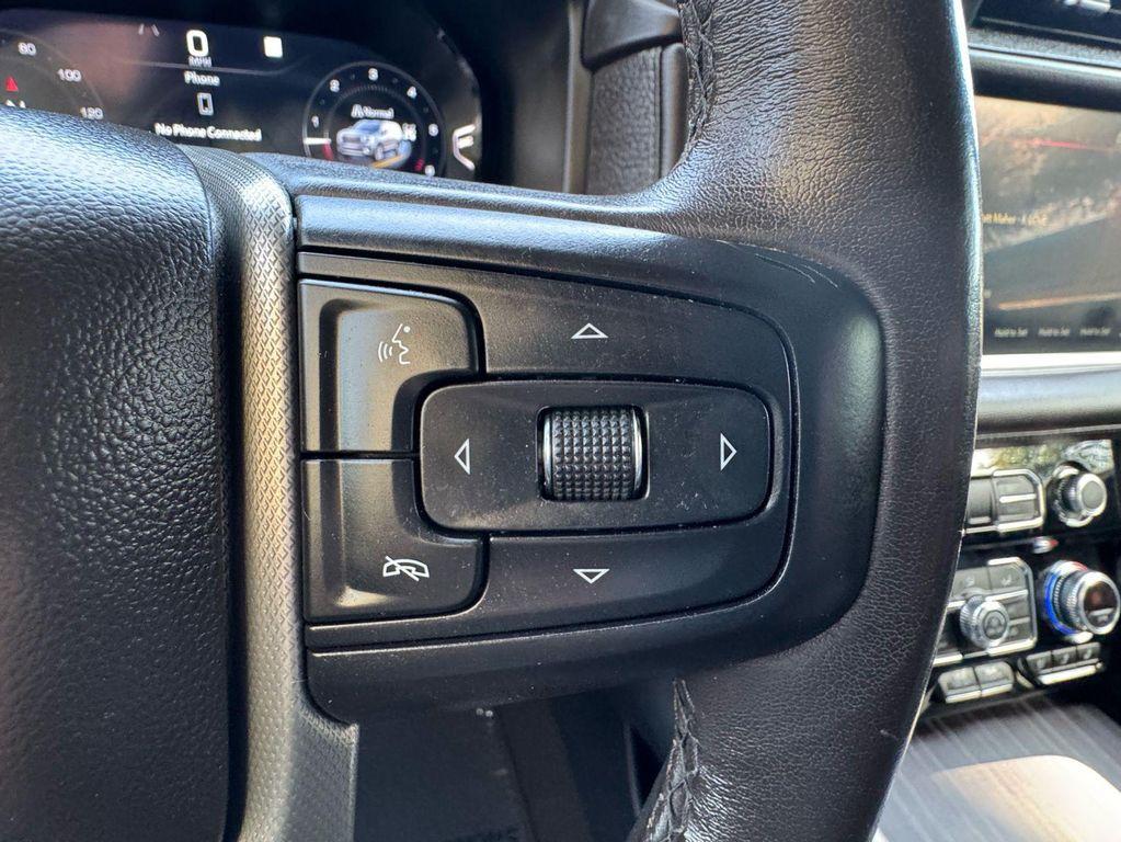 used 2022 GMC Yukon XL car, priced at $55,900