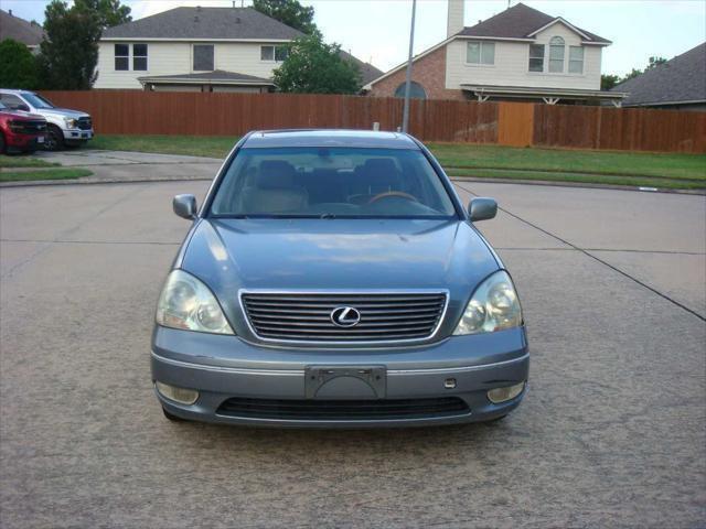 used 2002 Lexus LS 430 car, priced at $3,900