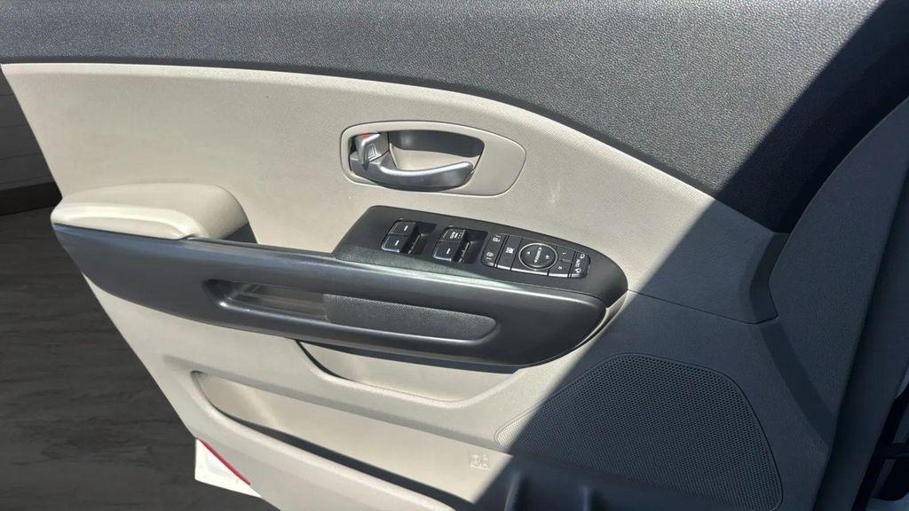 used 2017 Kia Sedona car, priced at $11,991