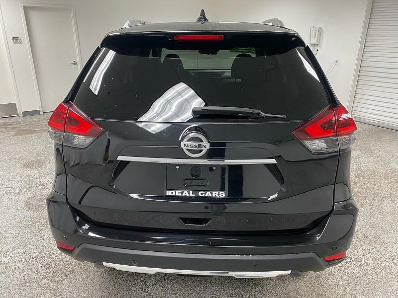 used 2020 Nissan Rogue car, priced at $13,491